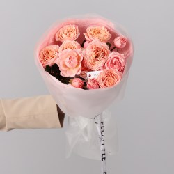 kustovaya roza dzhuletta 6